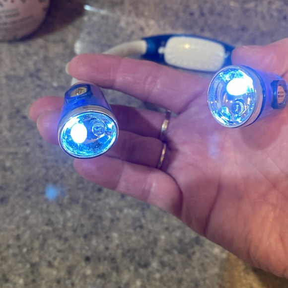 Bendable Reading light. - Picture 5 of 6